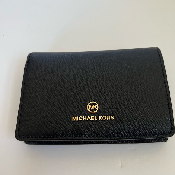 NWT MICHAEL KORS LEATHER MEDIUM SLIM WALLET - Picture 2 of 15